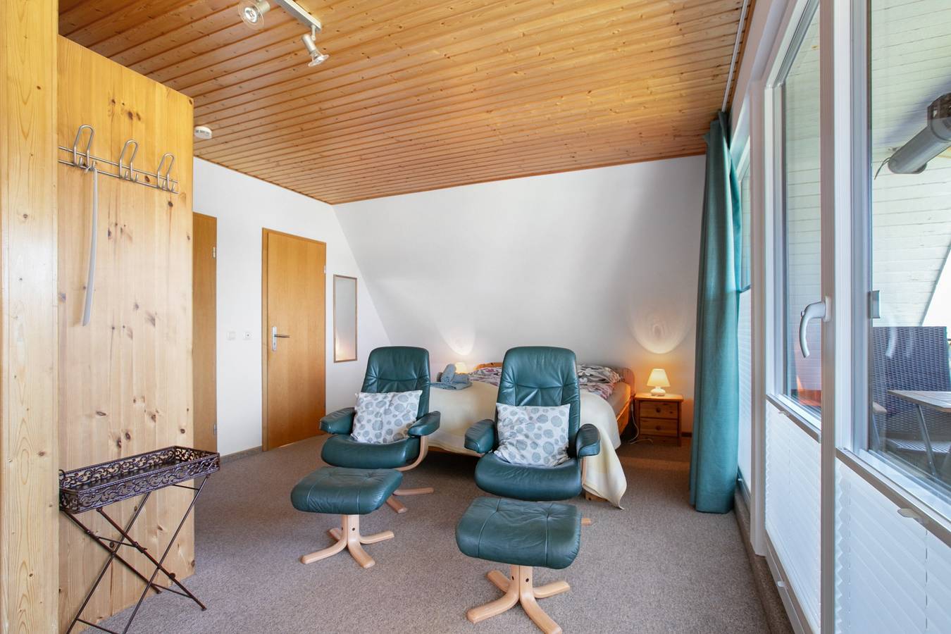 Ganze Wohnung, Ferienwohnung 'Balkonwohnung' mit Gemeinschaftsgarten, Balkon und Wlan in Stinteck, Westerdeichstrich