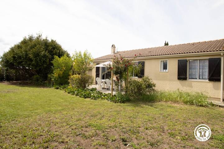 Gîte pour 5 personnes, avec jardin