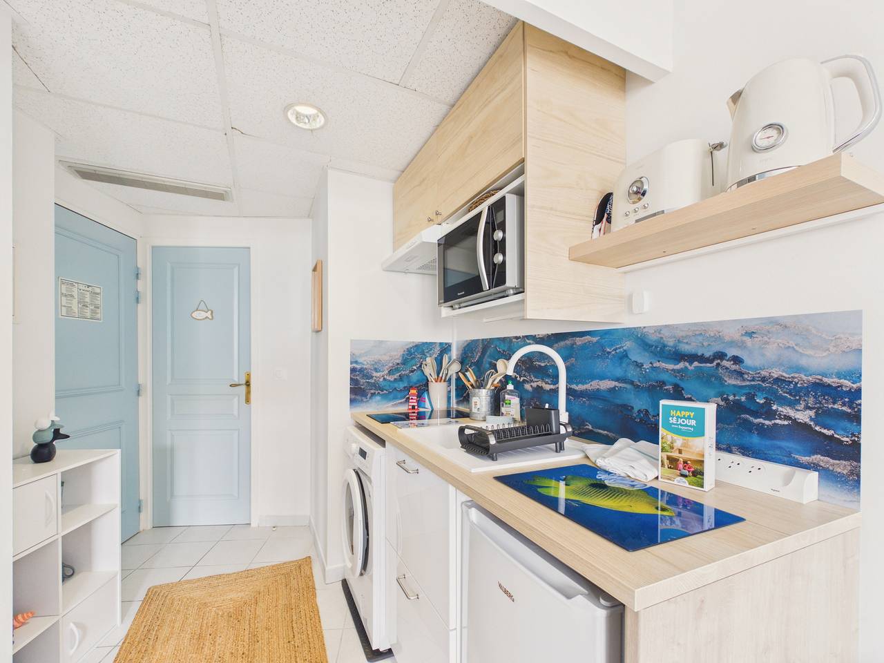 Ganzes Studio, Mer à 200 m, piscine commune, séjour pour 2 in Ars-en-Ré, Ile de Re