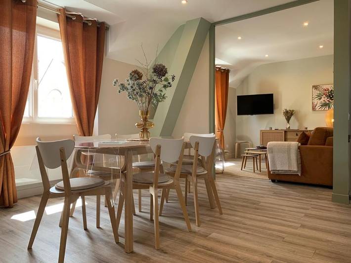 Location de vacances pour 6 personnes, avec Terrasse et Jardin à Pontlevoy