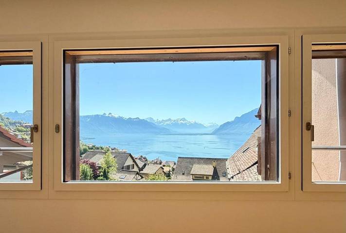 Gîte pour 6 personnes, avec vue ainsi que vue sur le lac et balcon à Chexbres