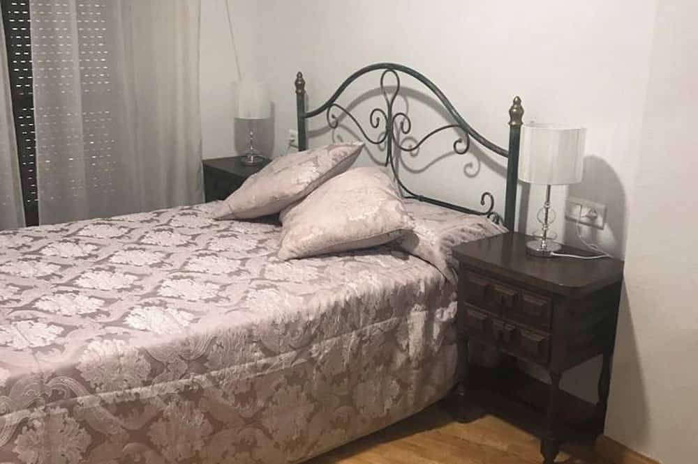 Entire apartment, Homerez - Apartment in Ciudad Real in Ciudad Real, Ciudad Real Province