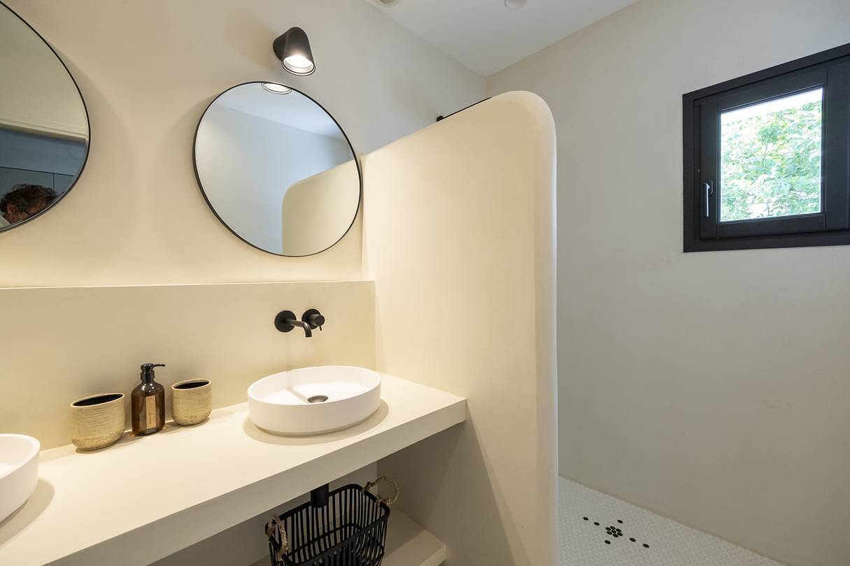 Ganze Ferienwohnung, Ferienwohnung für 12 Personen mit Pool in La Couarde-sur-Mer, Ile de Re