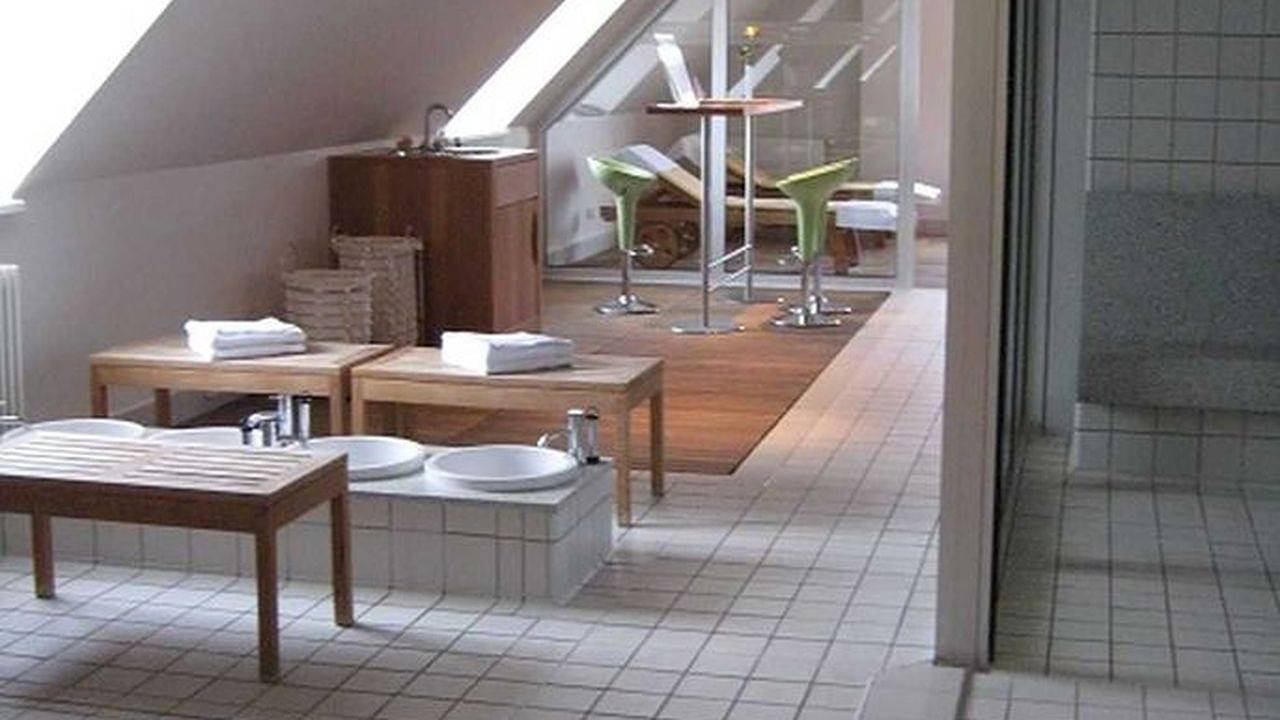 Doppelzimmer für 2 Personen (30 m²) in Lutherstadt Wittenberg in Wittenberg, Wittenberg (Landekris)