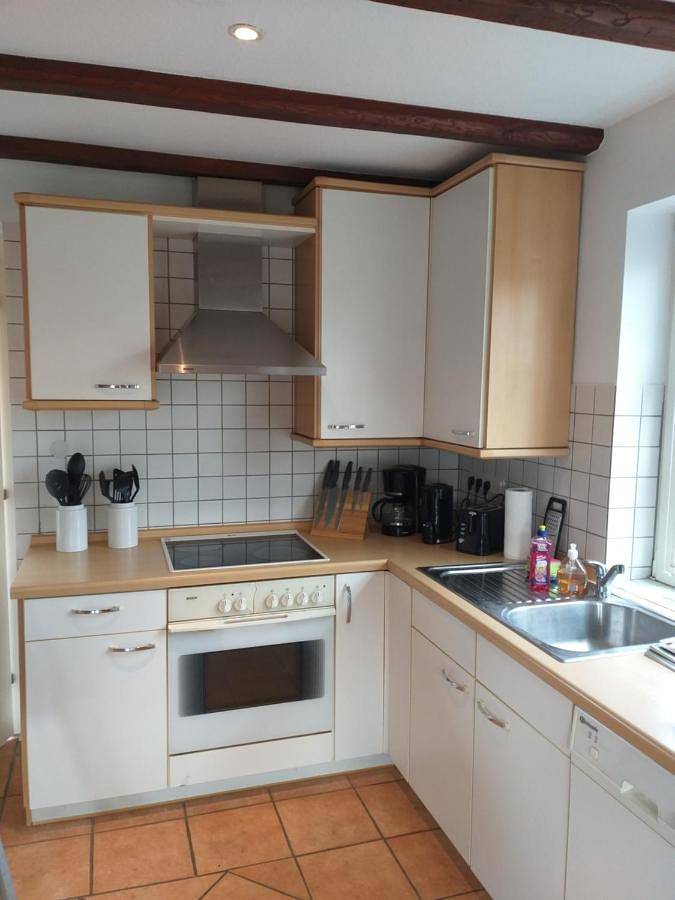Ferienwohnung für 4 Personen, mit Terrasse und Garten sowie Seeblick und Ausblick in Stadland - 3