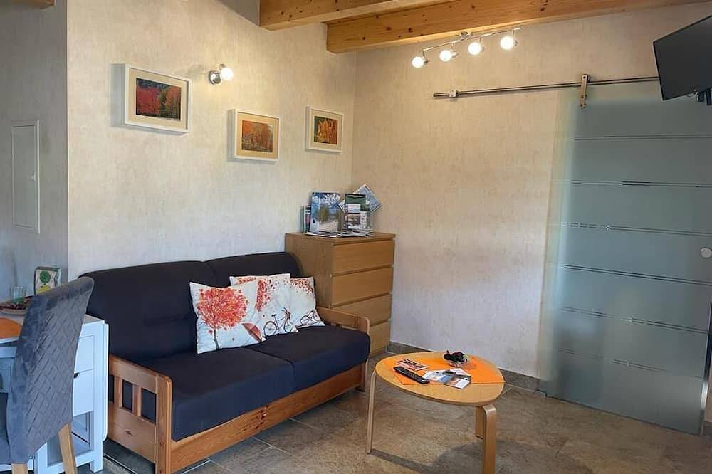 Ganze Wohnung, Preiswerte Ferienwohnung Nr. 1 von 2 am schönen Schlabendorfer See | Spreewald in Schlabendorf, Luckau