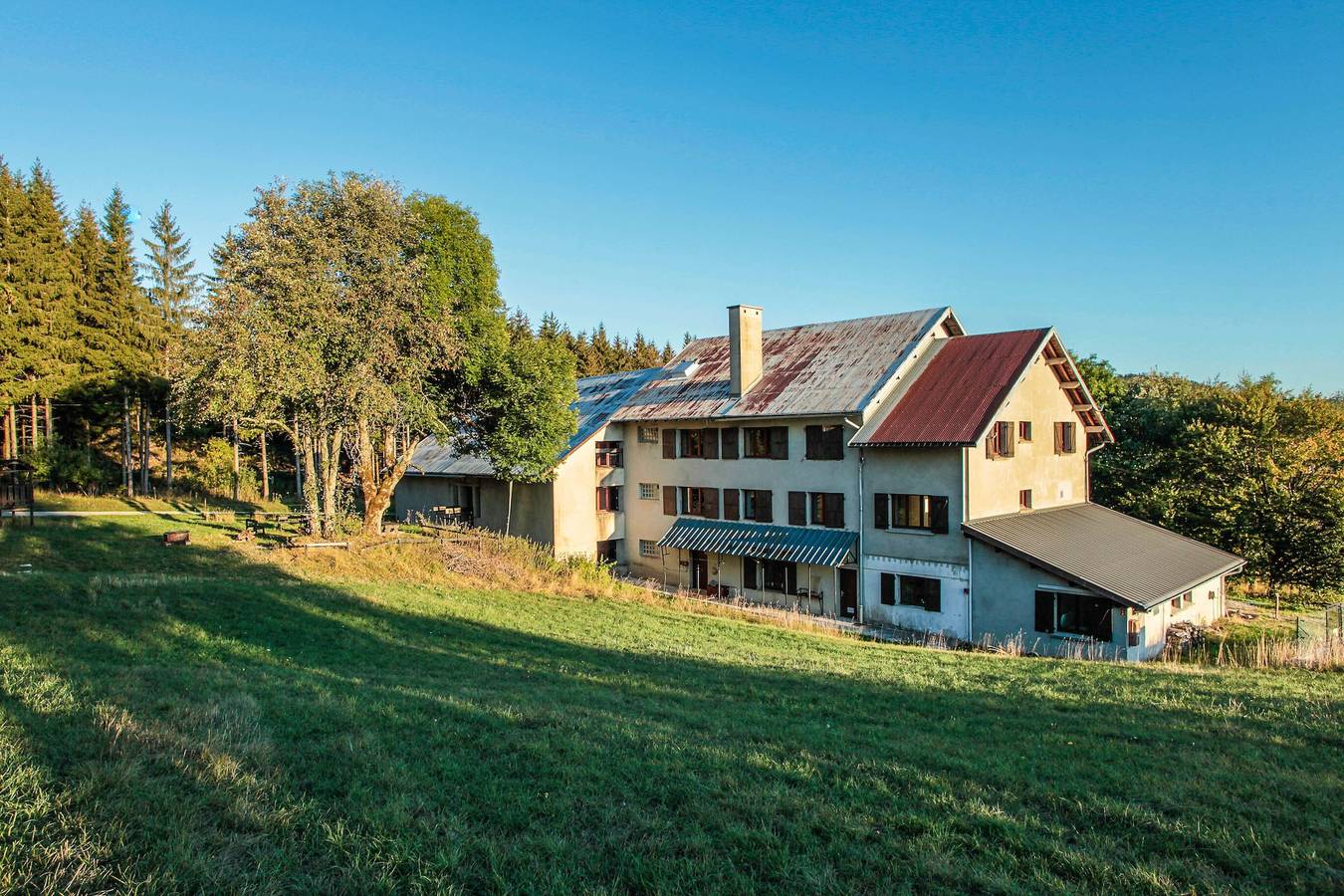 Casita de campo 'Jean Macé' con vistas a la montaña y Wi-Fi in Le Grand-Abergement, Nantua