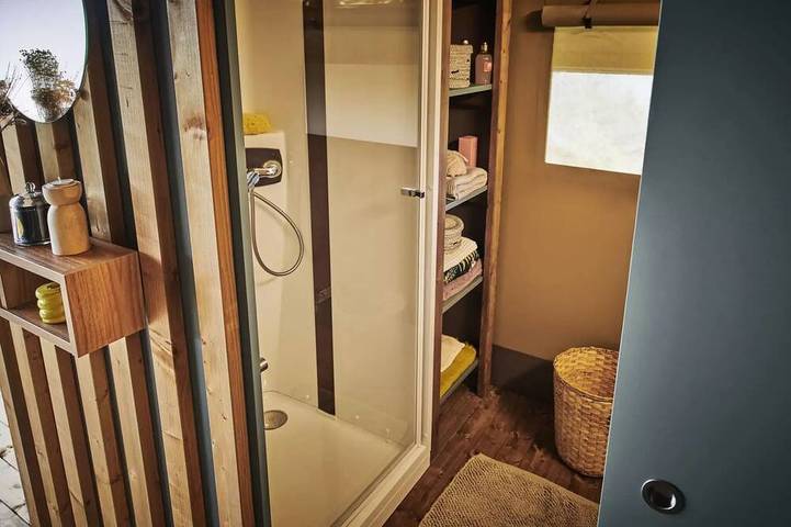 Camping pour 6 personnes dans L'Aubrac - 4