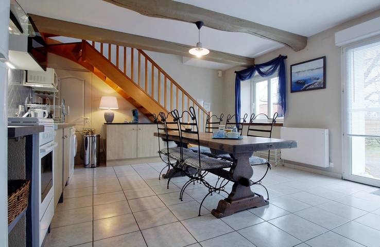Gîte pour 6 personnes, avec jardin à Orleix