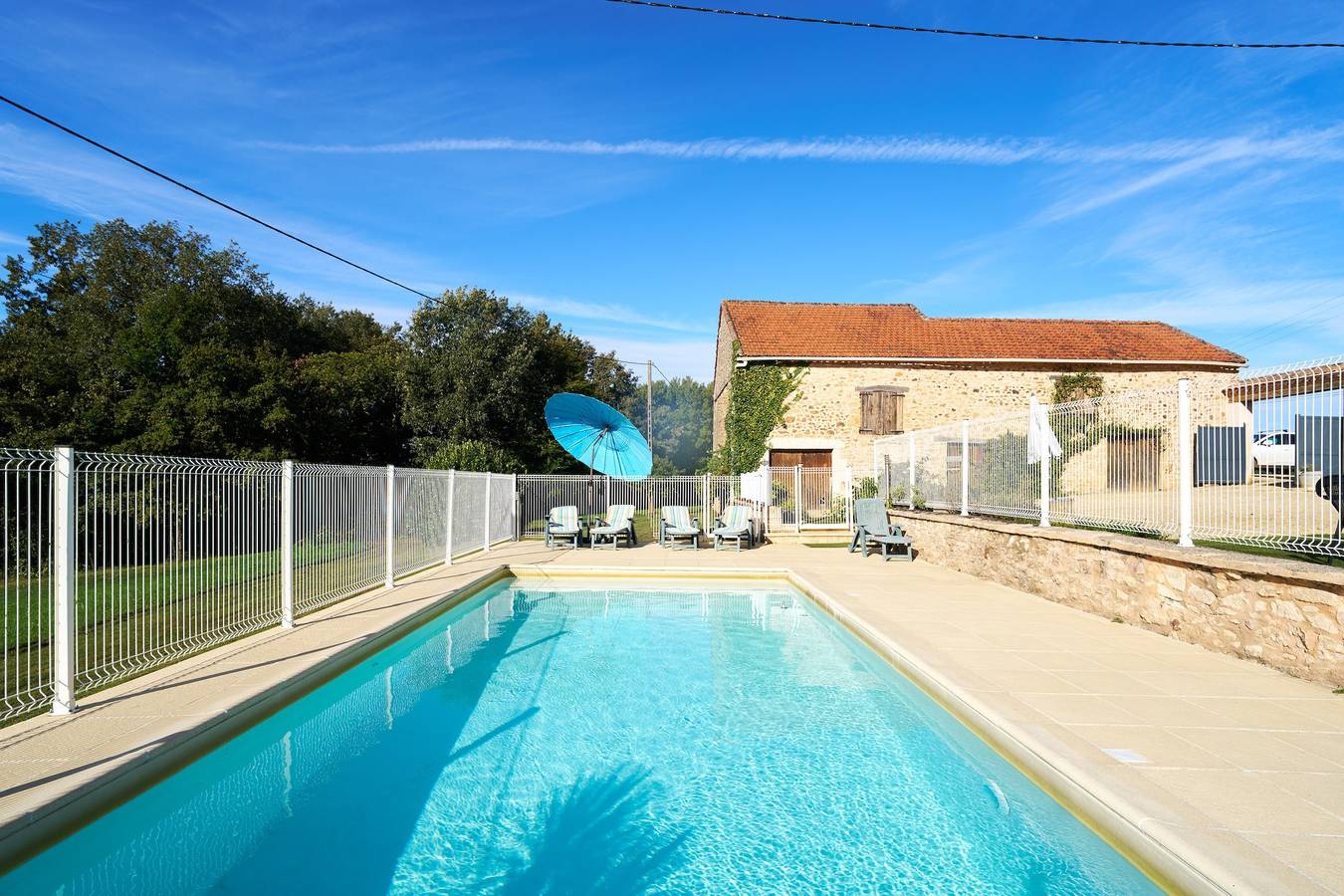 Charmant huis met privézwembad tussen Périgord en Quercy in Loubejac, Périgord Noir