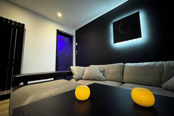 Location de vacances pour 2 personnes, avec jacuzzi à Oignies - 4