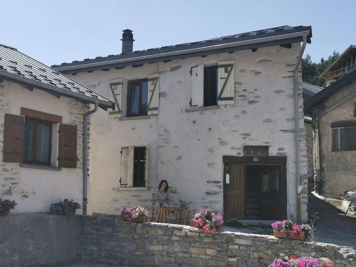 Location de vacances pour 8 personnes, avec vue, animaux acceptés à Sollières-Sardières