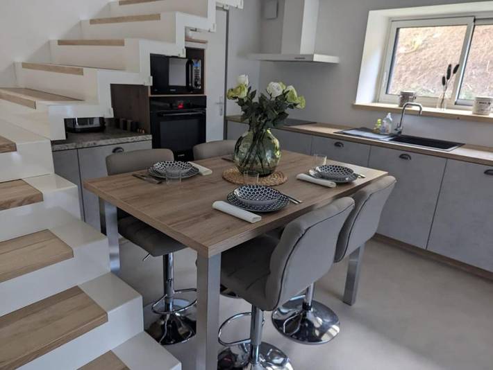 Gîte pour 5 personnes, avec vue et terrasse dans Chevinay