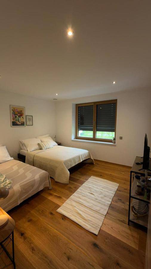 Gîte pour 3 personnes, avec vue et jardin, animaux acceptés à Troisvierges