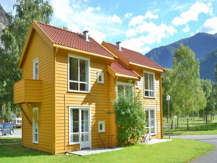 Feriehus for 3 personer, med Terrasse i Fjord Norge