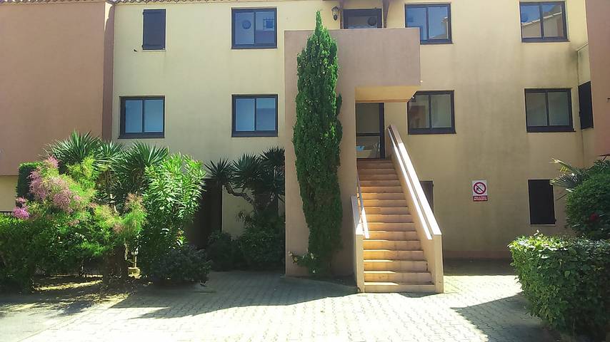 Gîte pour 4 personnes, avec terrasse dans Port de Gruissan - 2