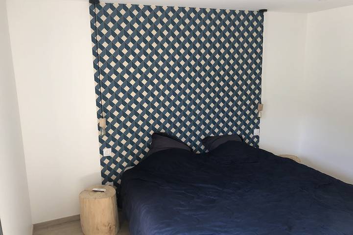 Location de vacances pour 8 personnes, avec jardin et terrasse à Véranne - 4