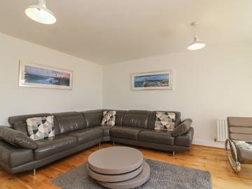 Cottage for 8 People in Fortuneswell, Isle of Portland, Photo 3