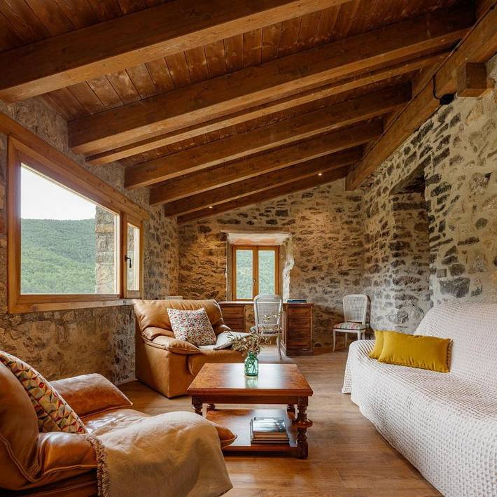 Casa rural para 15 personas, con piscina además de balcón y vistas en Alto Urgel - 2