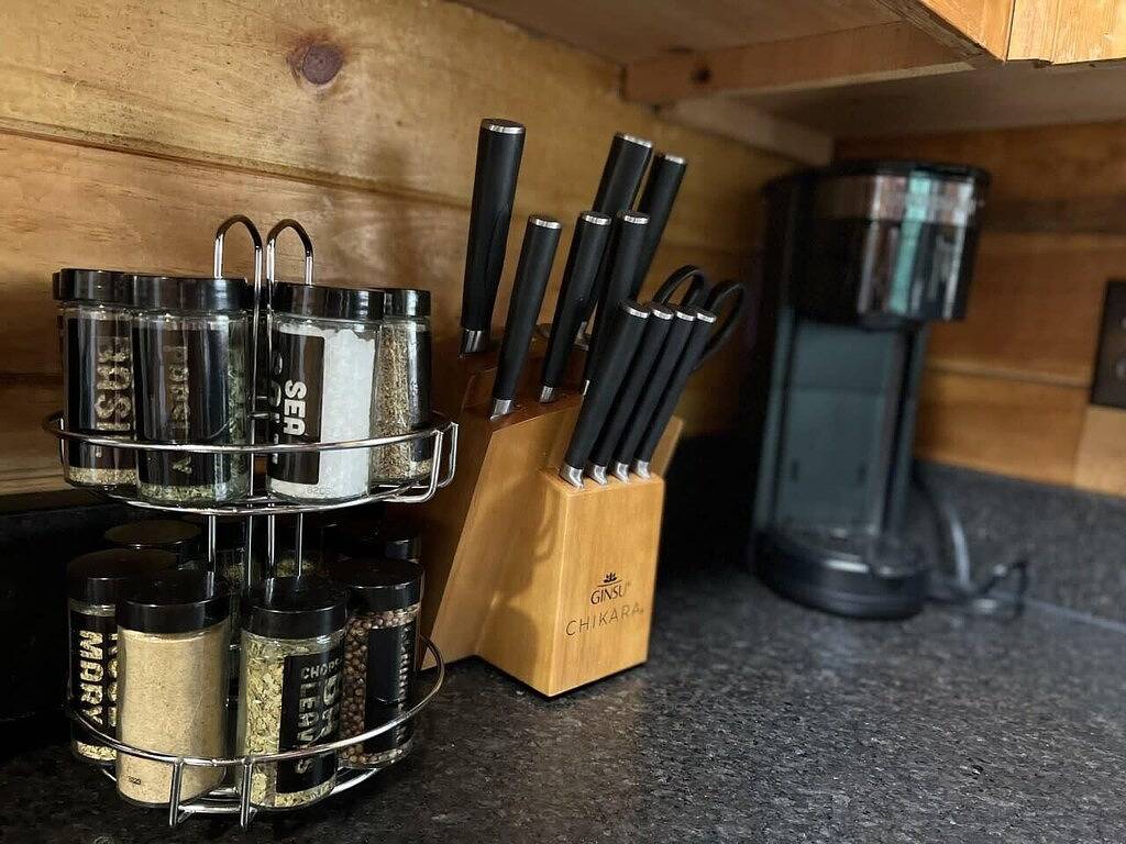 Log Cabin Retreat, Beautiful Views, trail @ house in Cherry Log, Chattahoochee National Forest