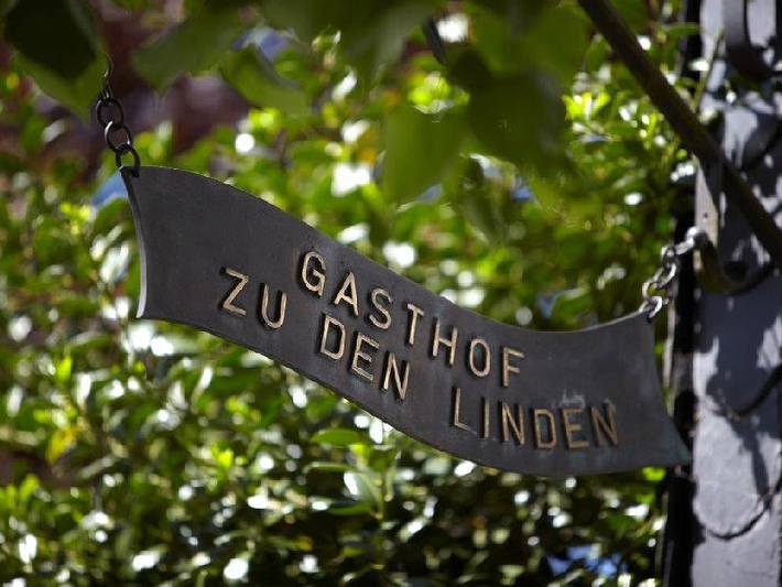 Gasthof zu den Linden - Einzelzimmer mit Badezimmer, Gartenblick in Kreis Olpe, Sauerland
