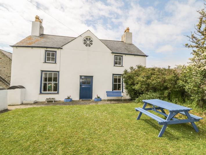 Cottage for 6 people, with garden in Wales