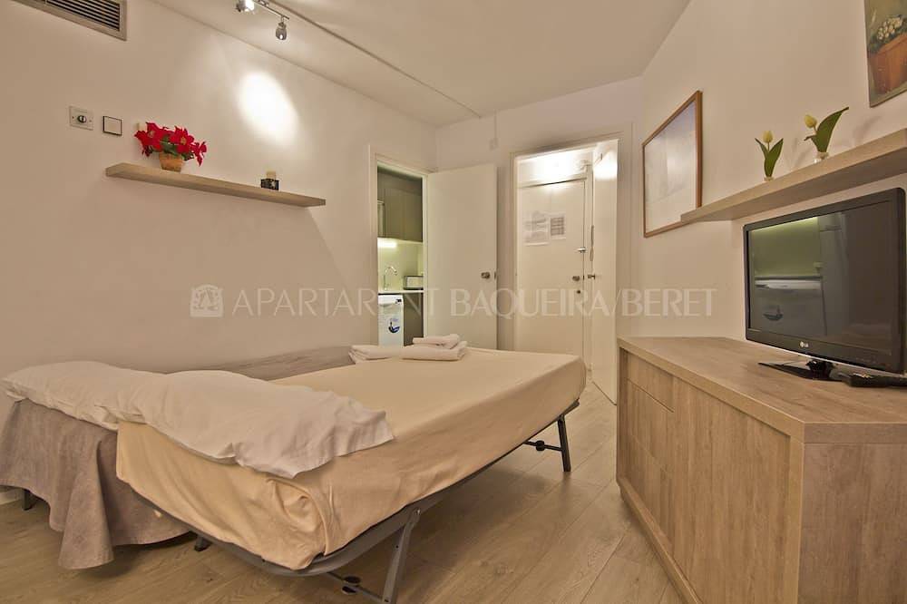 Entire apartment, Guarbes - Edificio Aneto in Baqueira, Naut Aran