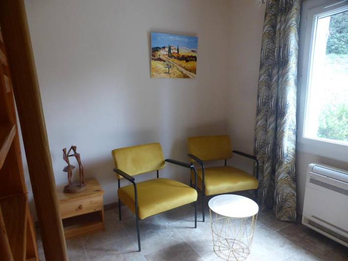 Gîte pour 5 personnes, avec jardin et jacuzzi à Orgone - 2