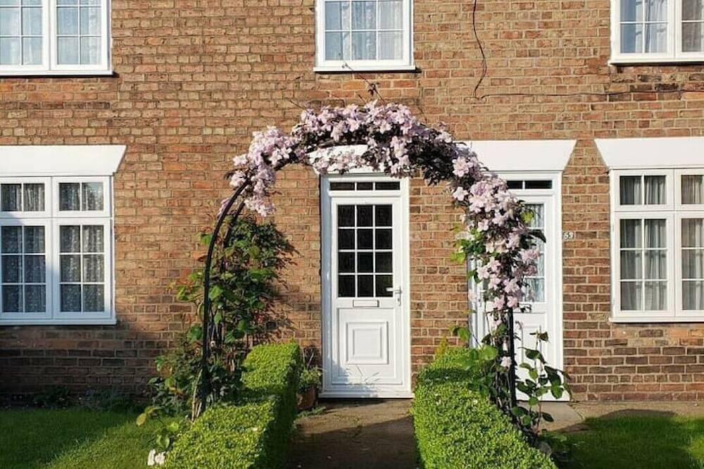 Lavender Cottage, a pretty period cottage in Louth in Louth, Lincolnshire
