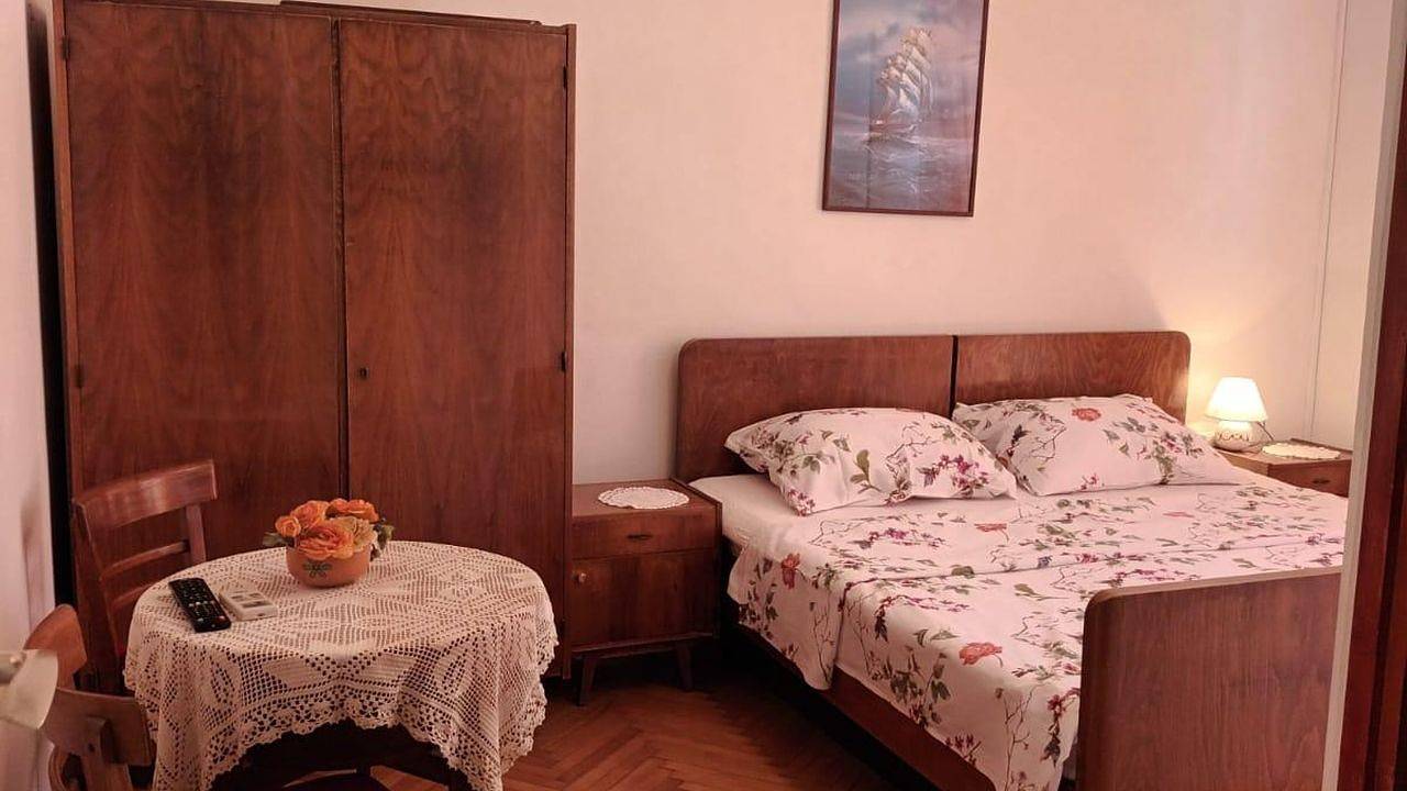 Zimmer für 2 Personen (14 m²) in Jelsa in Jelsa, Hvar (isla)