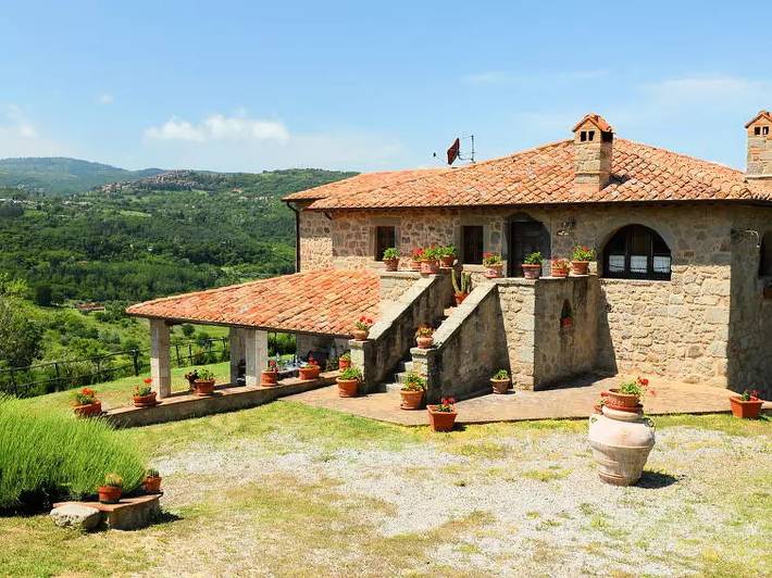Villa pour 12 personnes, avec piscine et jardin en Toscane