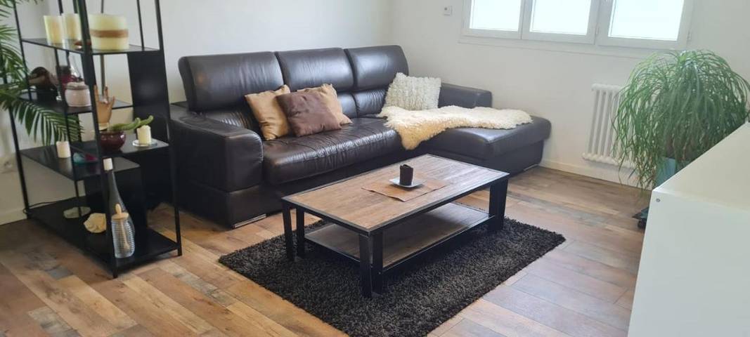 Location de vacances pour 4 personnes, avec jardin ainsi que vue et terrasse à Beuvry - 2