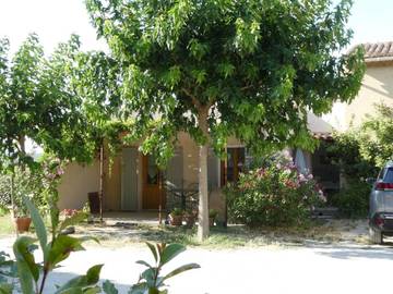 Maison de campagne pour 2 personnes, avec jardin et vue, animaux acceptés à Maubec
