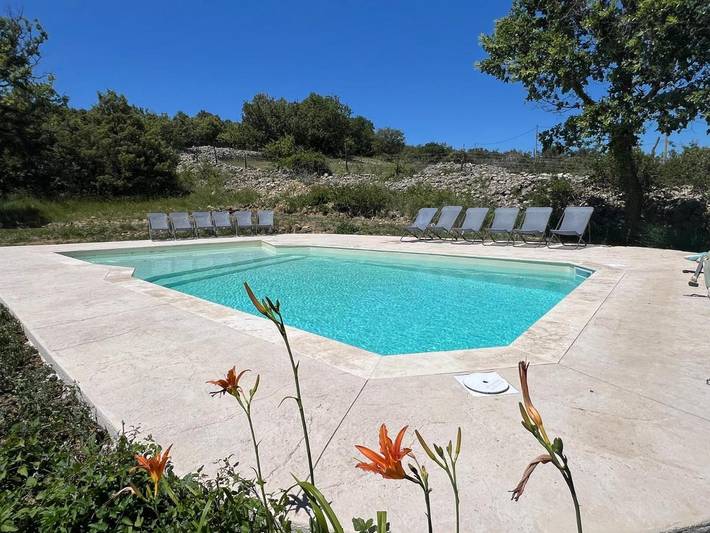 Location de vacances pour 9 personnes, avec jardin et piscine à Villeneuve-de-Berg - 3