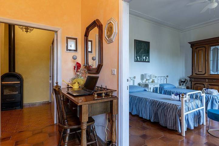 Appartamento intero, Villetta \" Casa Luisa \" accogliente e  con piscina privata in San Giovanni d'Asso, Montalcino
