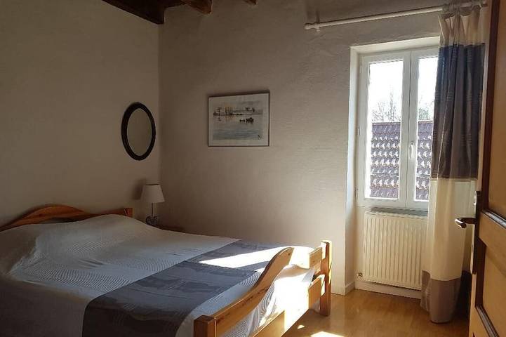 Location de vacances pour 4 personnes, avec terrasse ainsi que jardin et piscine, animaux acceptés à Saint-Vincent-le-Paluel - 2