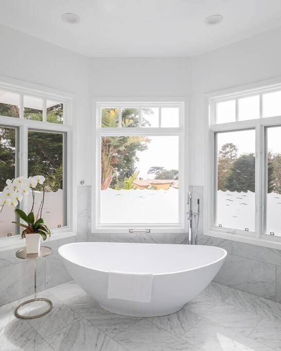 Villa pour 6 personnes, avec jacuzzi ainsi que jardin et piscine à Malibu - 2