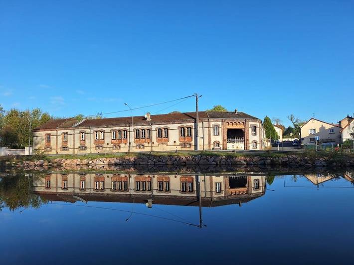 Gîte pour 6 personnes, avec jardin et vue dans Musee Du Canal Ecuisses