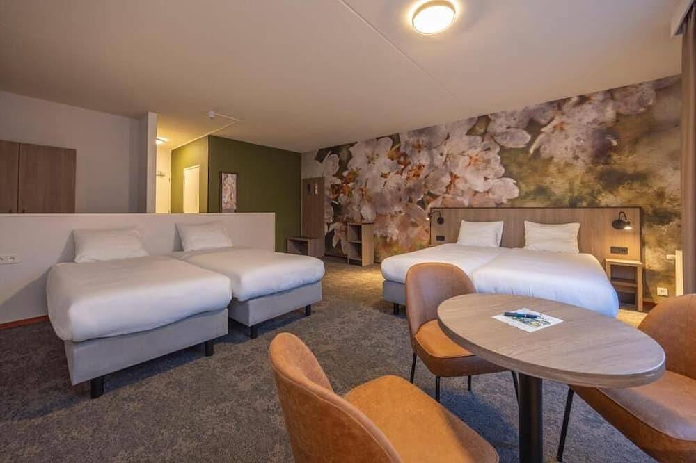 Ganze Wohnung, Scenic Room Near Nijmegen Perfect for Family Adventures! Indoor Pool, Parking! in Betuwe