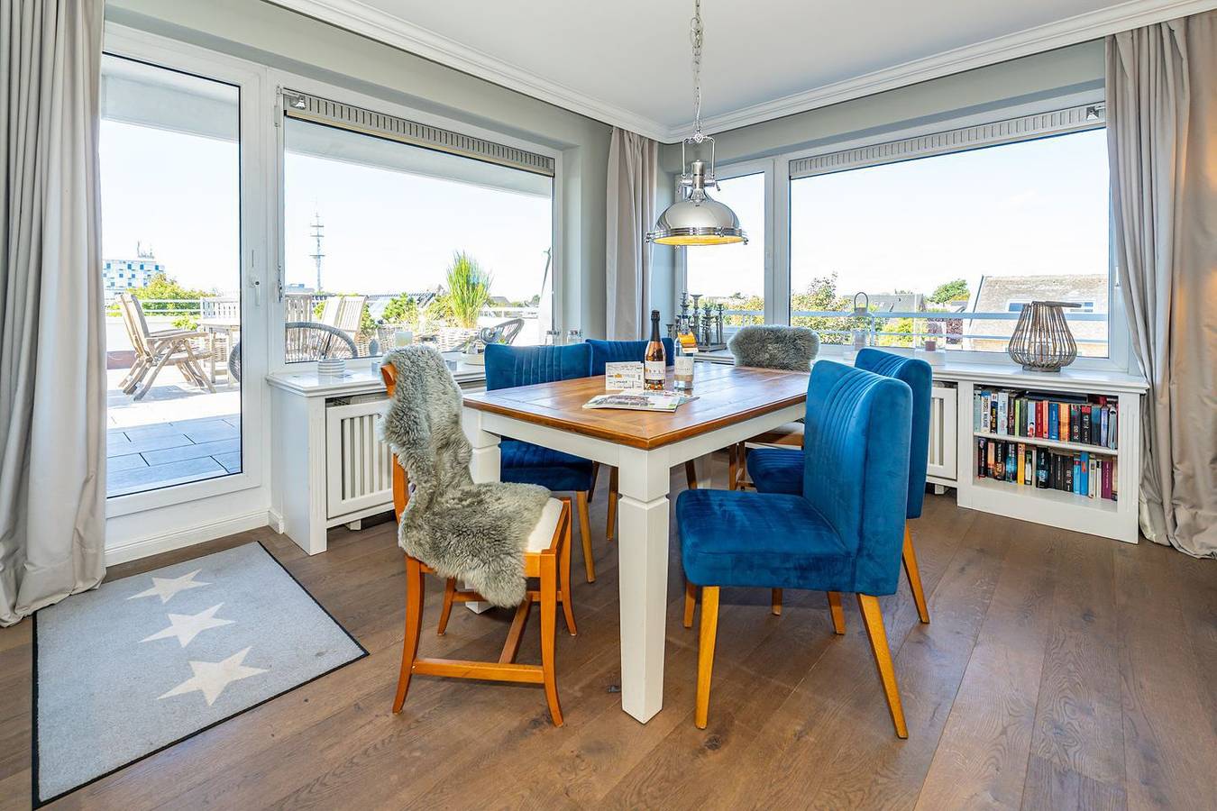 Ganze Wohnung, Moderne Ferienwohnung mit großer Dachterrasse und eigener Sauna in Westerland in Westerland, Sylt (Gemeinde)