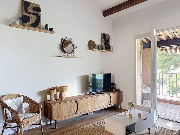 Apartamento entero, Apartamento cerca de la playa con parking - 4 pers. in Saint-Cyr-sur-Mer, Costa mediterránea (Francia)