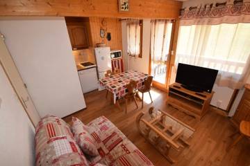 Appartement De Vacances pour 4 Personnes dans La Plagne, Mâcot-la-Plagne, Photo 4