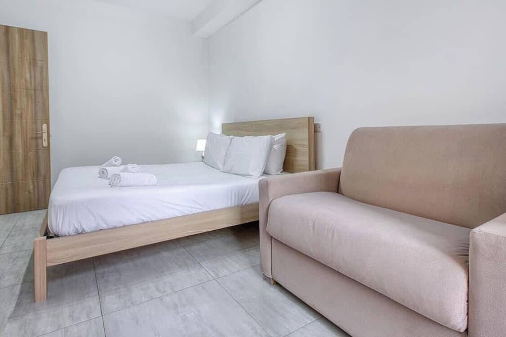 Geheel appartement, Paceville Energy Meets Comfort, 2Br Apt + Balcony! in Paceville, San Giljan