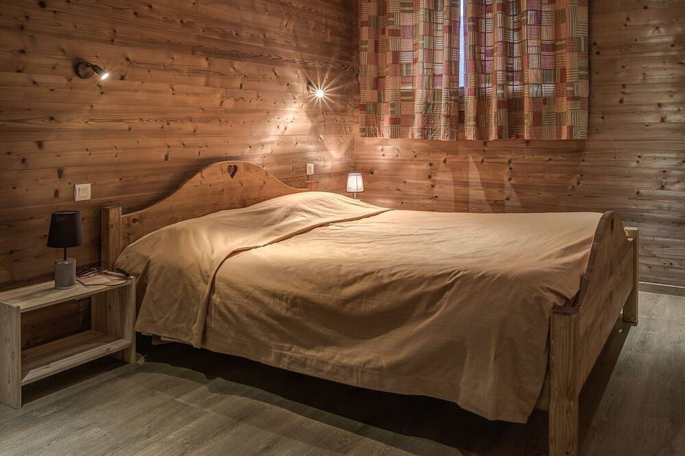 Appartement entier, Appartement dans chalet  à moins de 5 mn de la Clusaz in Saint-Jean-de-Sixt, Région d'Annecy