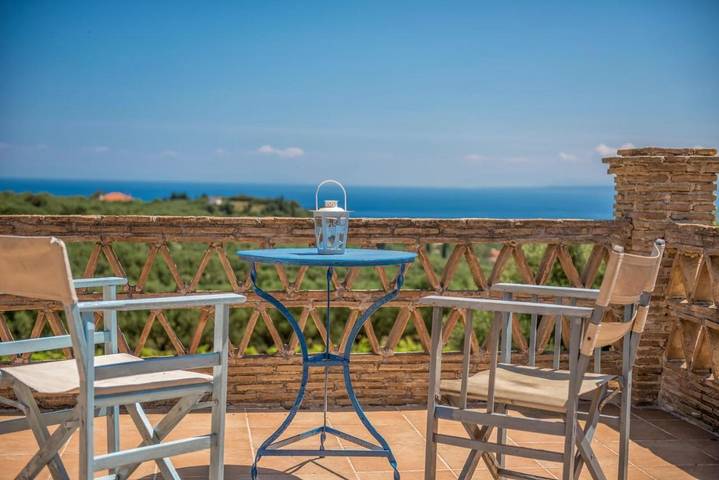 Rustico per 9 persone, con giardino e panorama, con animali domestici a Zante