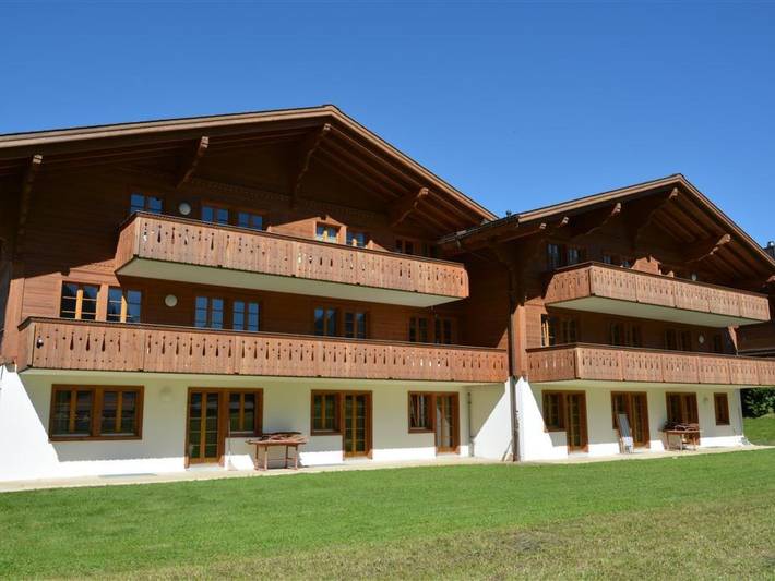 Ferienwohnung für 5 Personen, mit Balkon in Gstaad