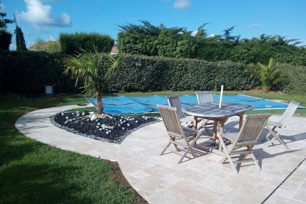 Coup de Coeur, 3 bedroom 100m2 Vendée villa near an old mill with swimming pool in Talmont-Saint-Hilaire, Vandea