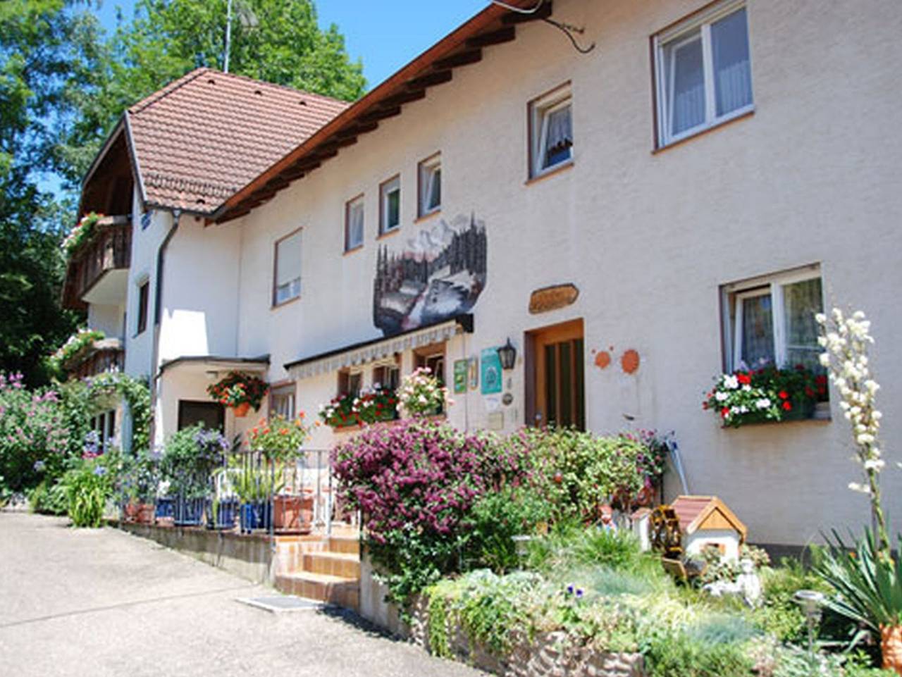 Ganze Ferienwohnung, Pension Schneider - Nr. 5 Fw Buchfink, 30qm, 1 Schlafraum, 2 Erw. + 1 Kind in Freiamt, Südschwarzwald