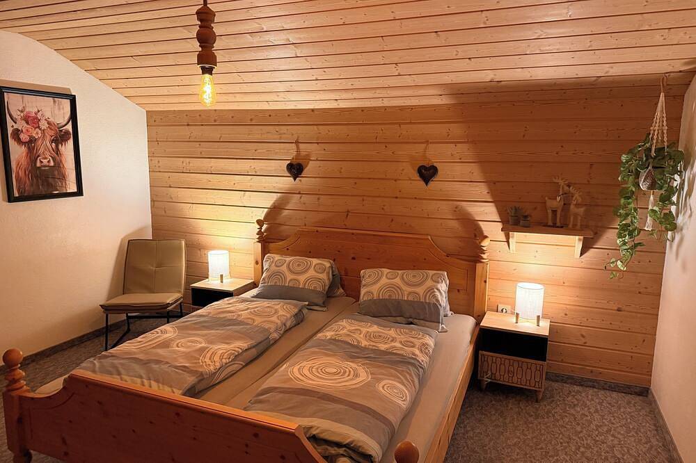 Geheel appartement, Cozy 4-person vacation apartment in the Pitztal, quiet and close to nature in Jerzens, Bezirk Imst