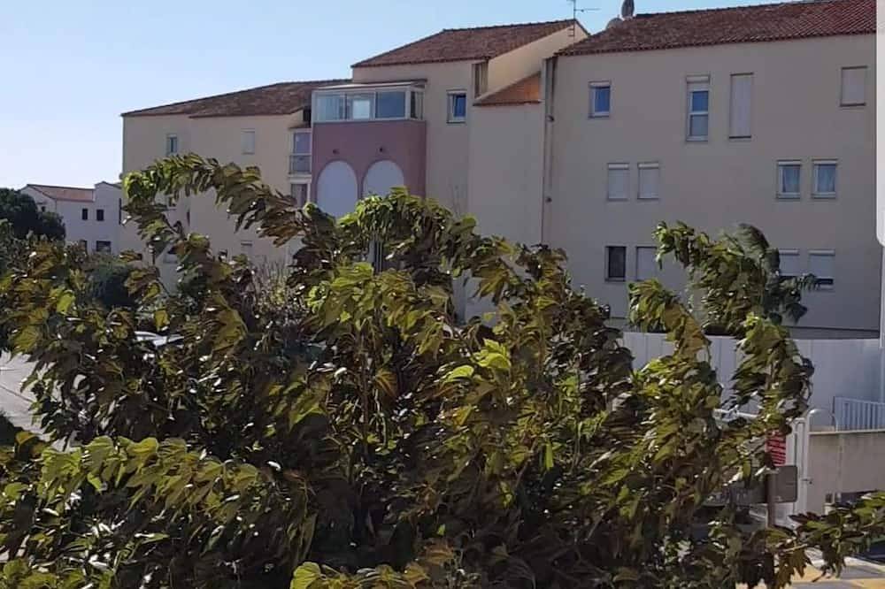 Entire apartment, Luxury standing feet in the water. in Mauguio, Côte d'Améthyste